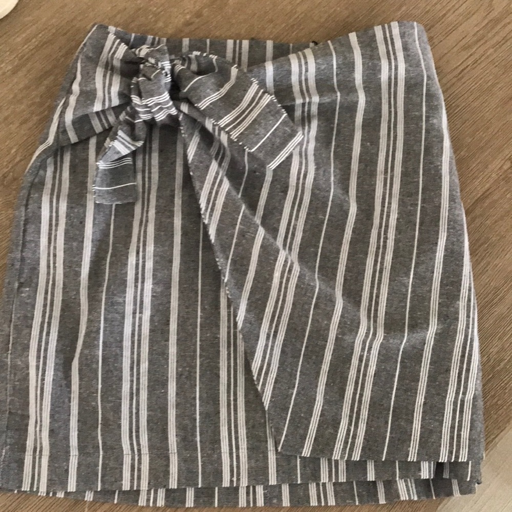 NWT Revolve Heartloom wrap skirt